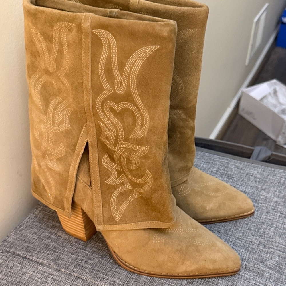 Steve Madden Camel Suede Heeled cowboy boots